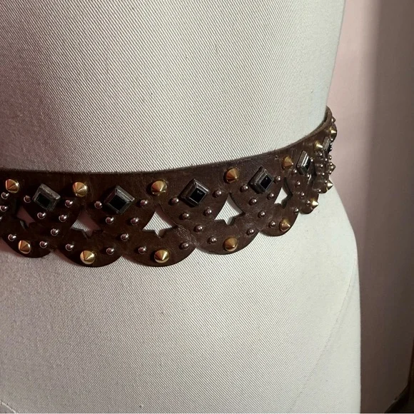 Etro Milano Brown Leather Metal Studded bikercore belt size 31 to 33